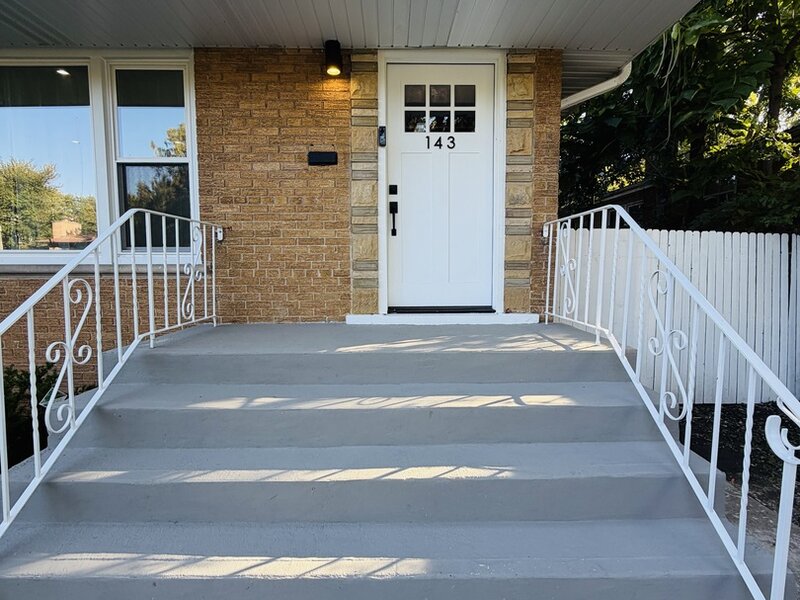 143 E 119th Street Chicago IL 60628