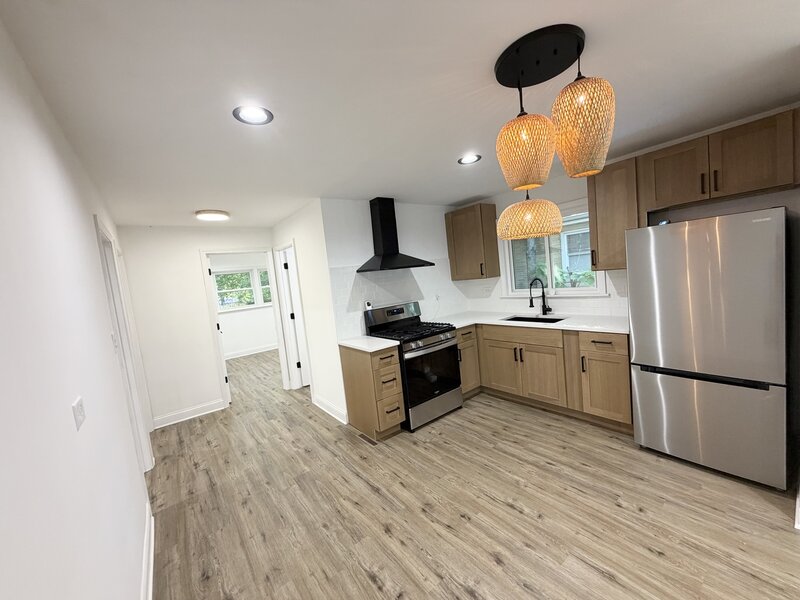 143 E 119th Street Chicago IL 60628