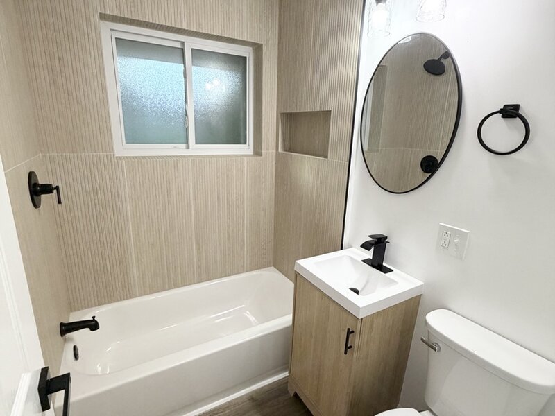143 E 119th Street Chicago IL 60628