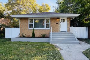 Photo of 143 E 119th Street Chicago IL 60628