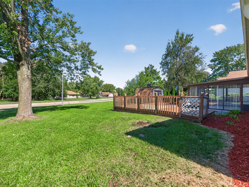1622 W Celebrity Circle Hanover Park IL 60133