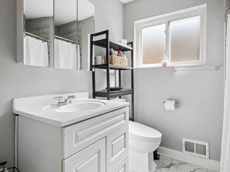 3738 W 83rd Place Chicago IL 60652