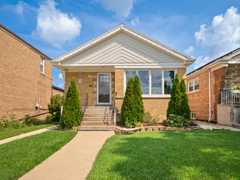 3738 W 83rd Place Chicago IL 60652