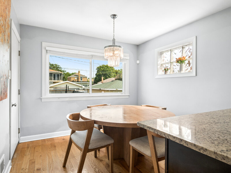 3738 W 83rd Place Chicago IL 60652