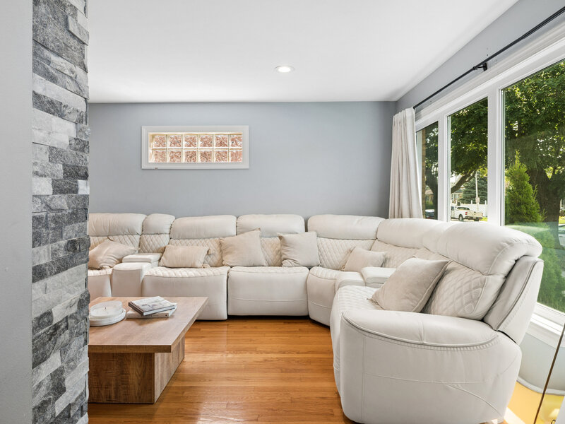 3738 W 83rd Place Chicago IL 60652