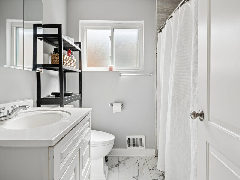 3738 W 83rd Place Chicago IL 60652