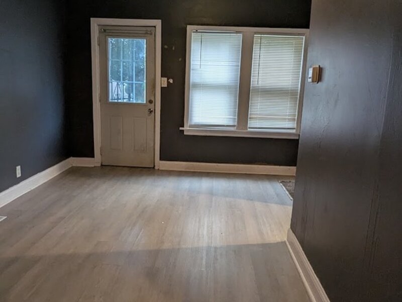 12541 S Wentworth Avenue Chicago IL 60628