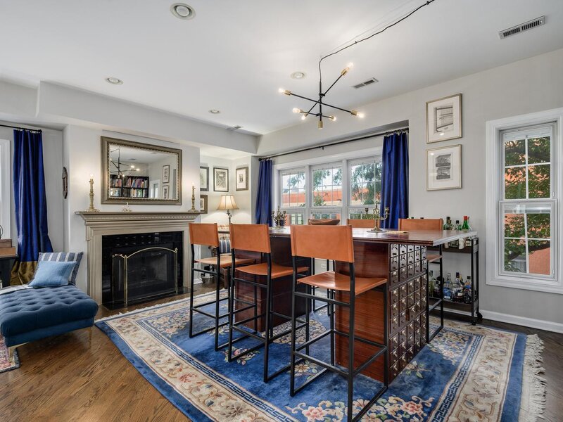 3306 N Clifton Avenue Chicago IL 60657