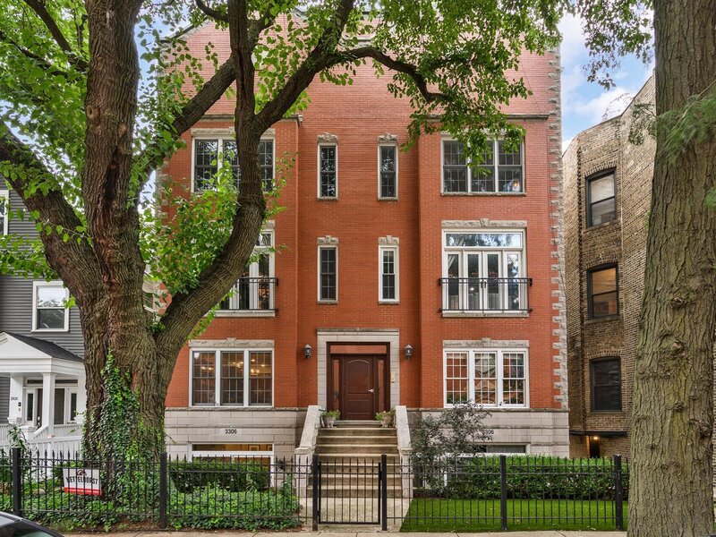 3306 N Clifton Avenue Chicago IL 60657
