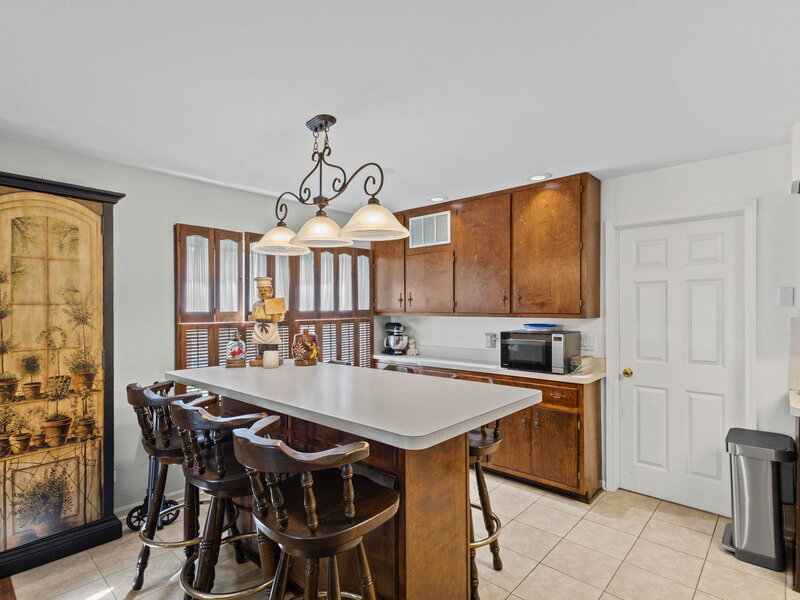317 Beech Court Naperville IL 60540