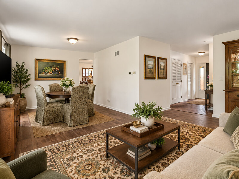317 Beech Court Naperville IL 60540