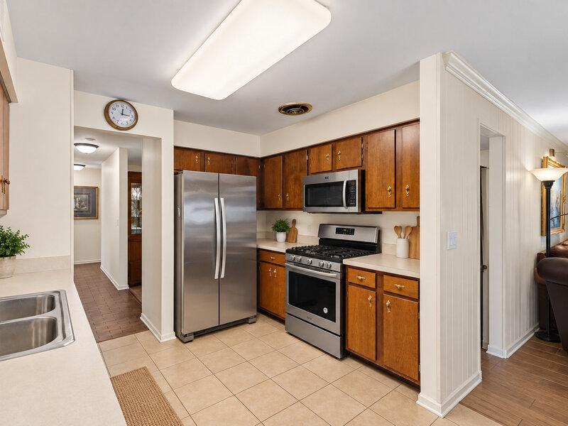 317 Beech Court Naperville IL 60540
