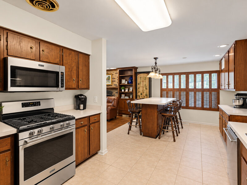 317 Beech Court Naperville IL 60540