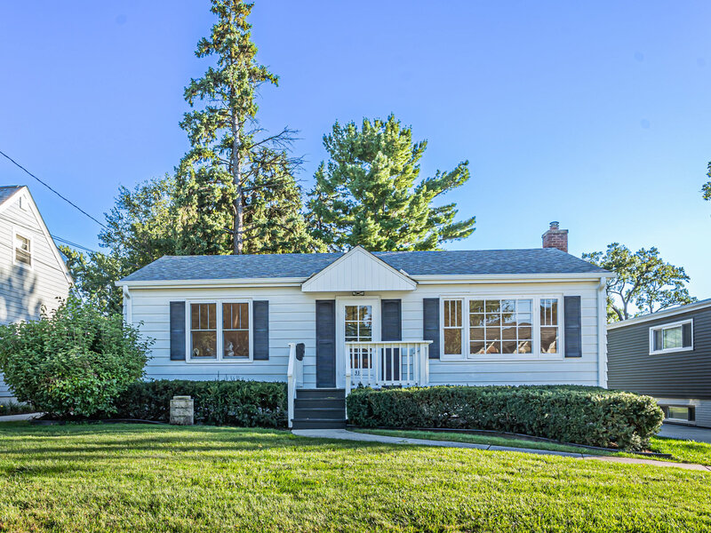311 Elm Street Glen Ellyn IL 60137