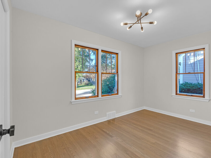 311 Elm Street Glen Ellyn IL 60137