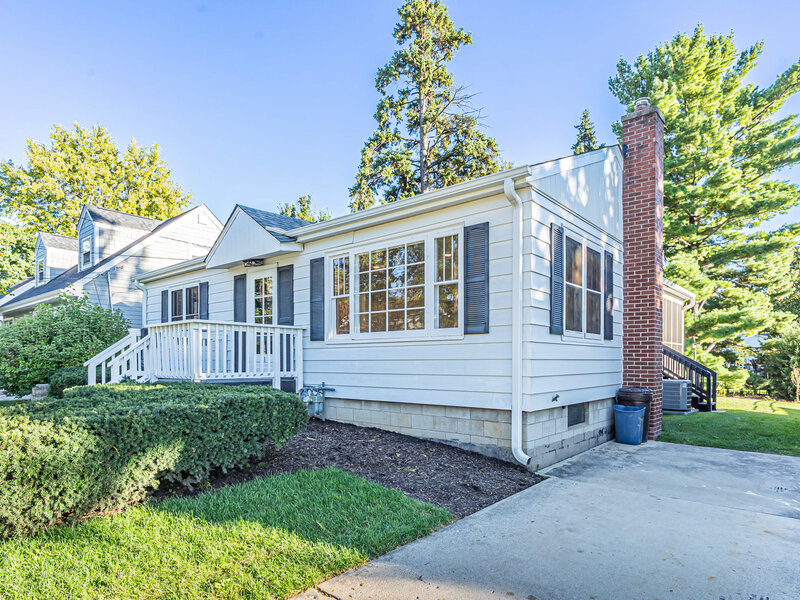 311 Elm Street Glen Ellyn IL 60137