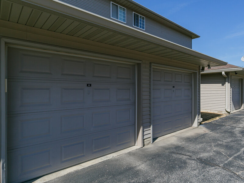 121 E Price Street Eldridge IA 52748