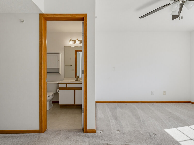 121 E Price Street Eldridge IA 52748
