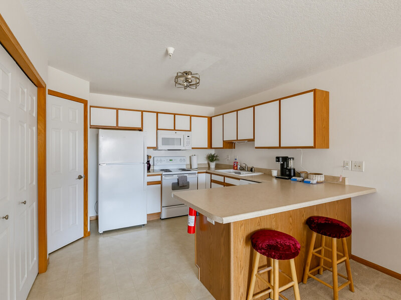 121 E Price Street Eldridge IA 52748