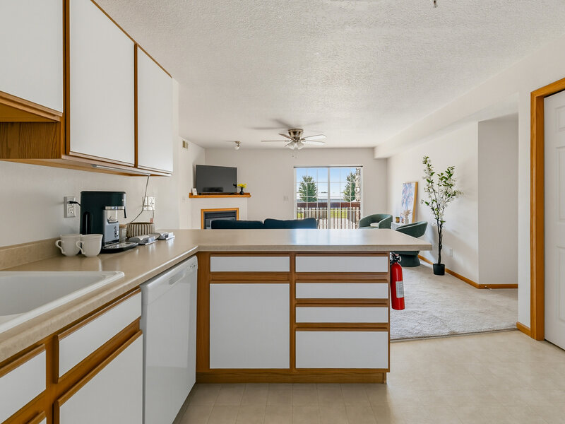 121 E Price Street Eldridge IA 52748