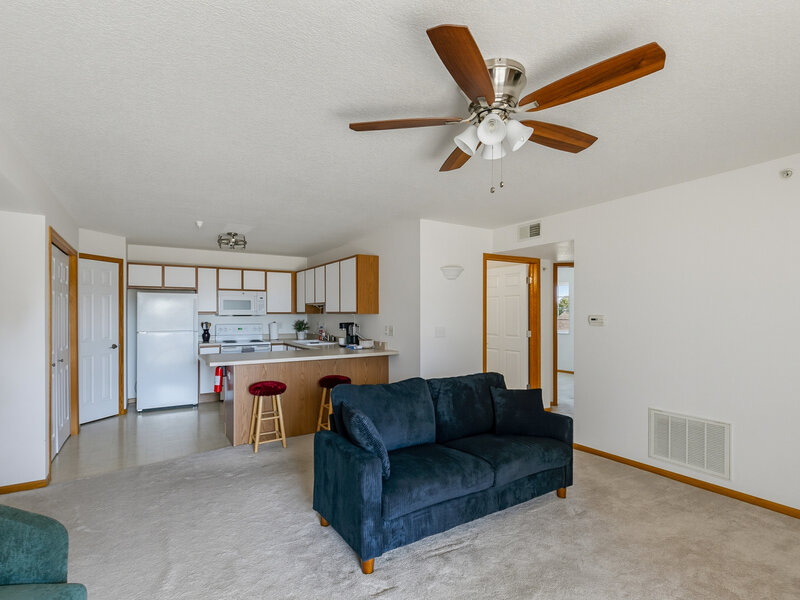 121 E Price Street Eldridge IA 52748