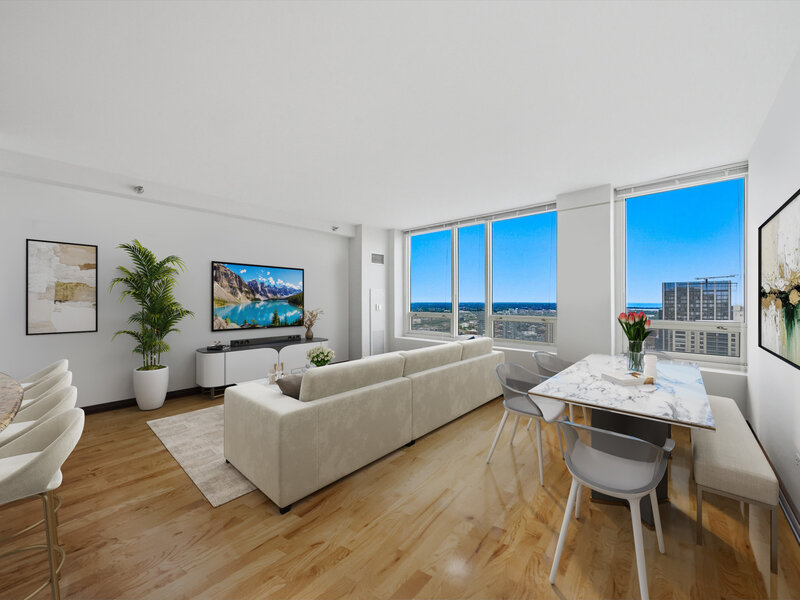 33 W Ontario Street Chicago IL 60654