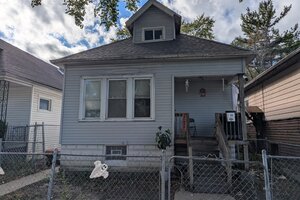 Photo of 10110 S Yale Avenue Chicago IL 60628
