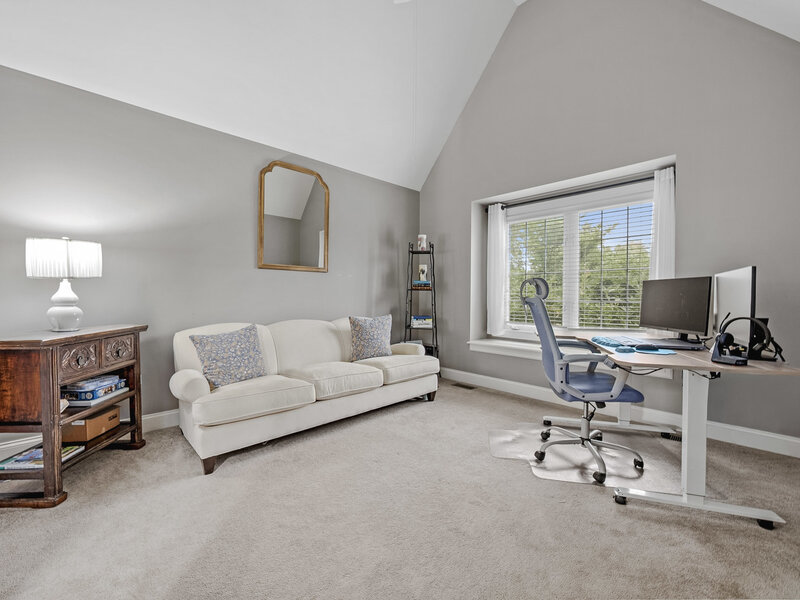 4767 Sassafras Lane Naperville IL 60564