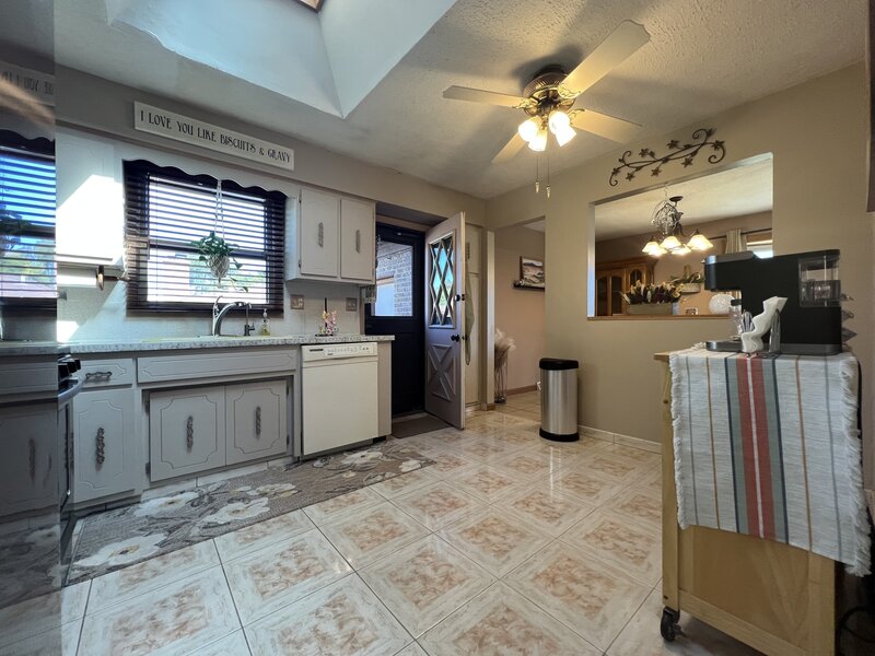 3004 S Lynn Court Mount Prospect IL 60056
