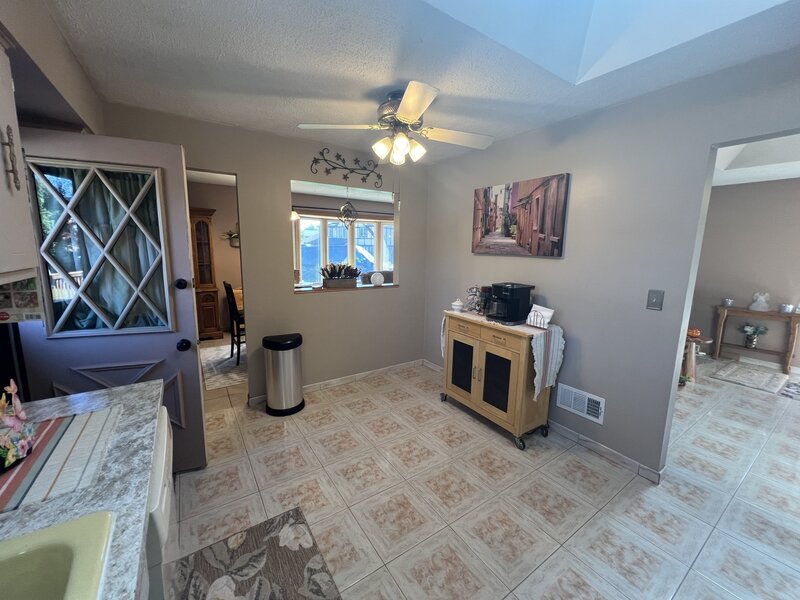 3004 S Lynn Court Mount Prospect IL 60056