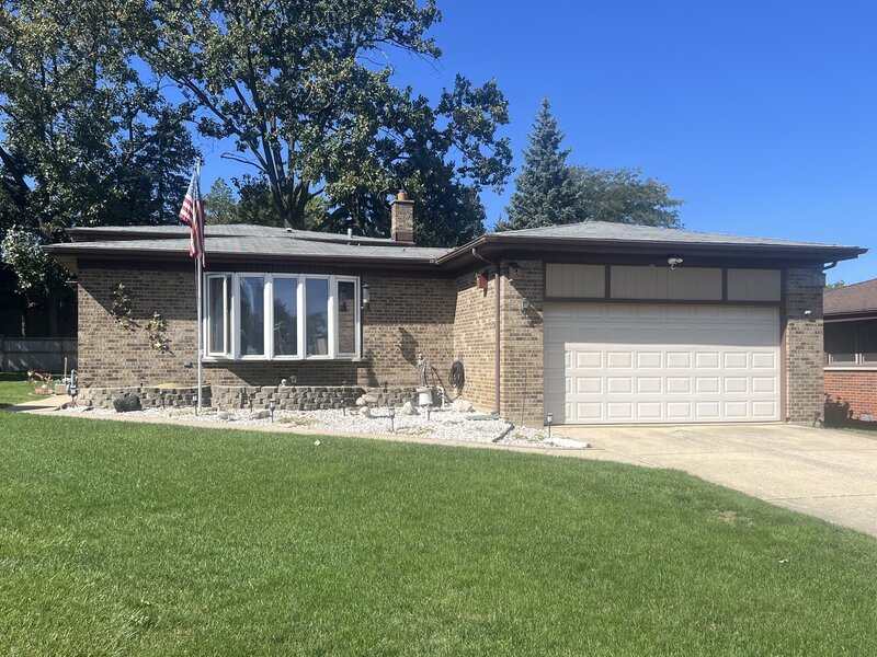 3004 S Lynn Court Mount Prospect IL 60056