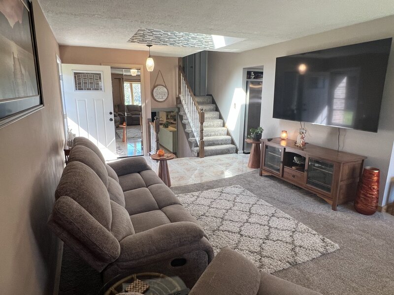 3004 S Lynn Court Mount Prospect IL 60056