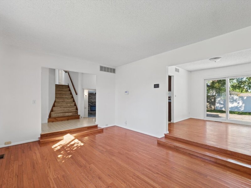 2006 Clover Court Champaign IL 61821
