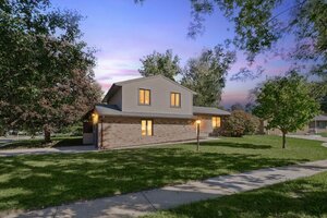 Photo of 2006 Clover Court Champaign IL 61821