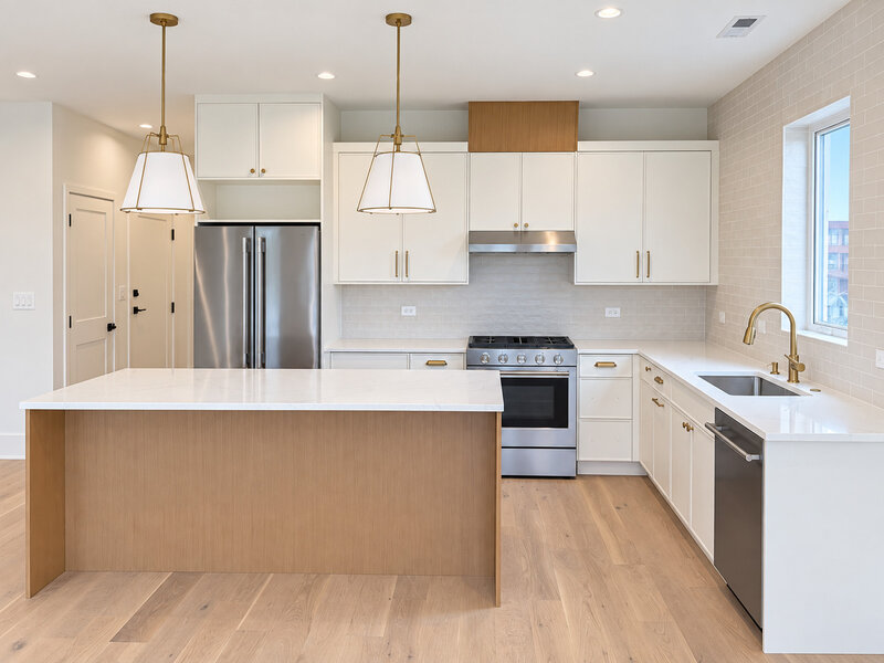 1931 S Jefferson Street Chicago IL 60616