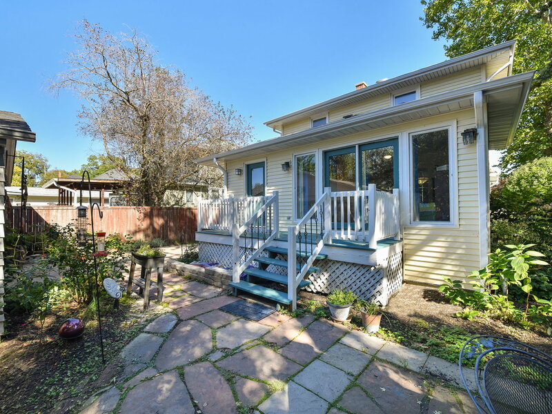 23 S Mallory Avenue Batavia IL 60510
