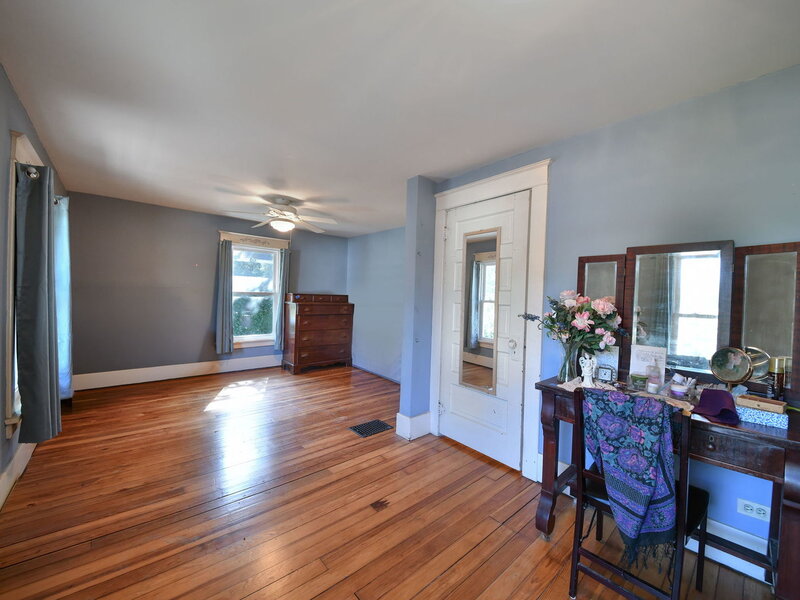 23 S Mallory Avenue Batavia IL 60510