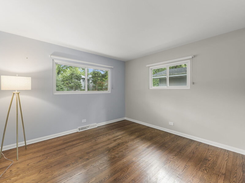 60 Golden Larch Court Naperville IL 60540