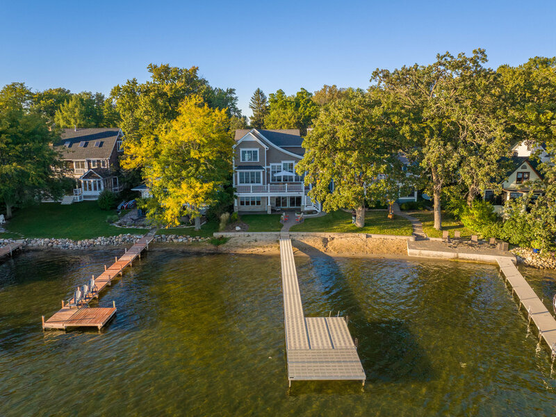 937 N Shore Drive Crystal Lake IL 60014