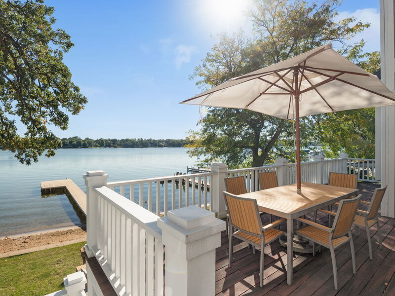 937 N Shore Drive Crystal Lake IL 60014