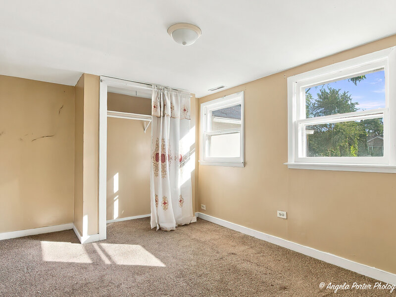 420 Washington Park Waukegan IL 60085