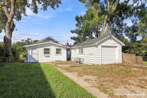 Photo of 420 Washington Park Waukegan IL 60085