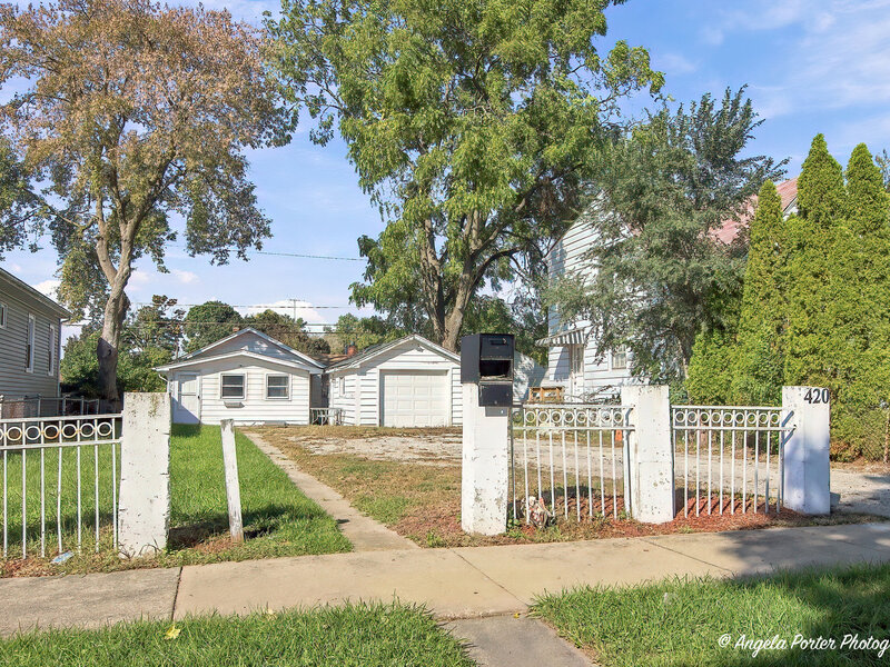420 Washington Park Waukegan IL 60085