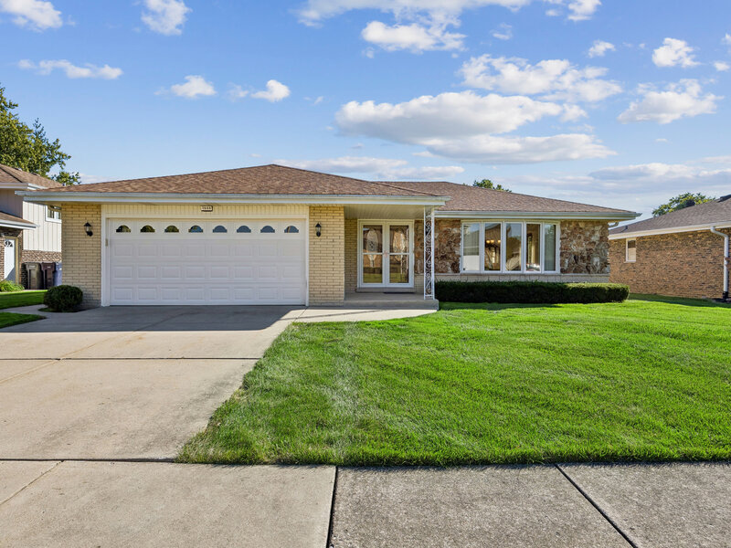 7809 Palm Drive Orland Park IL 60462