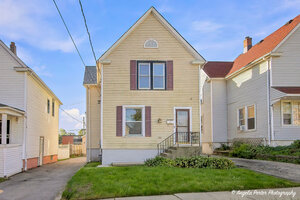 Photo of 407 4th Street Waukegan IL 60085
