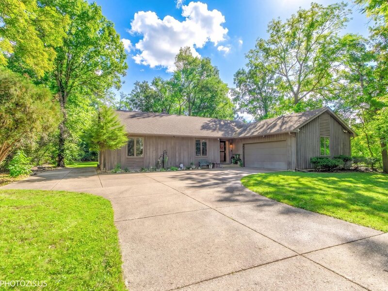 34017 N Lakeside Drive Grayslake IL 60030