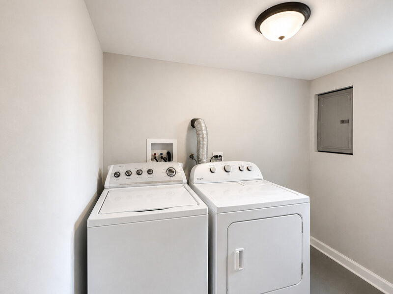 12520 S Yale Avenue Chicago IL 60628