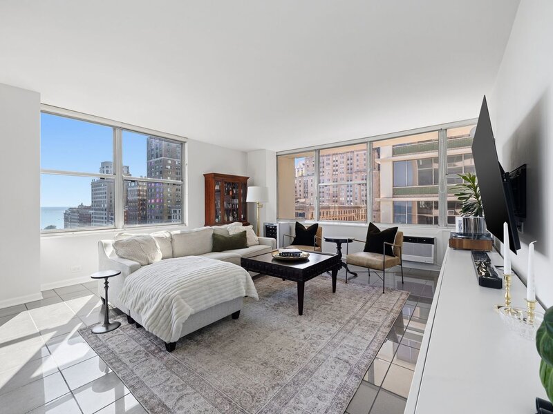 1000 N Lake Shore Drive Chicago IL 60611