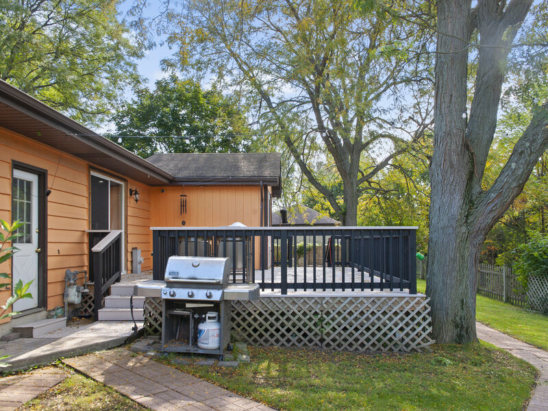 4259 Lake Park Avenue Gurnee IL 60031