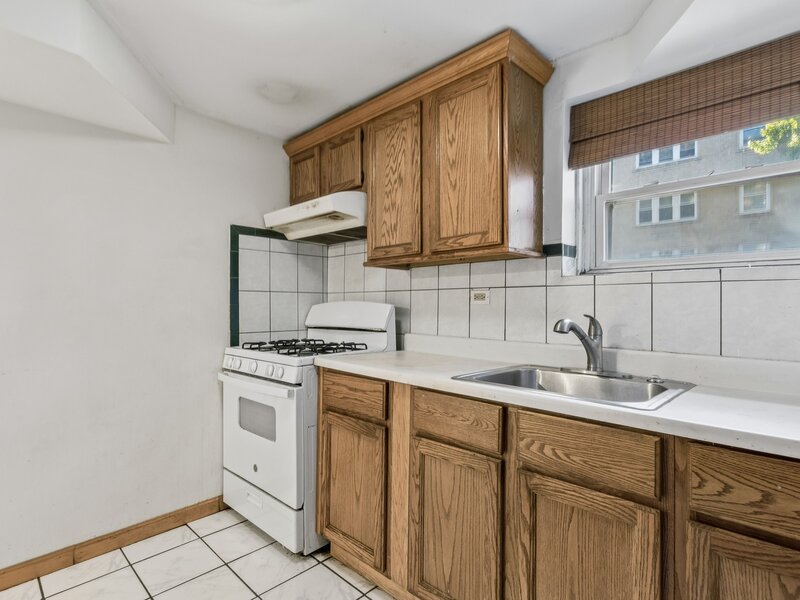 5700 N Artesian Avenue Chicago IL 60659
